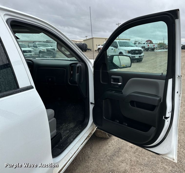 image for item DP5948 2018 Chevrolet Silverado 1500 Double Cab pickup truck