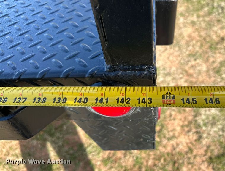 image for item DP6005 2016 Ford F350 Super Duty flatbed pickup truck