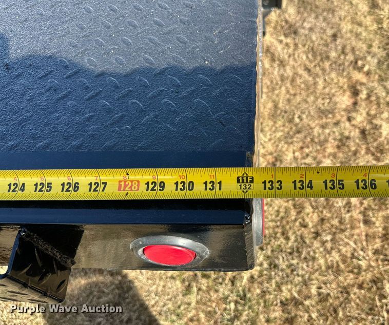 image for item DP6007 2015 Ford F350 Super Duty flatbed pickup truck