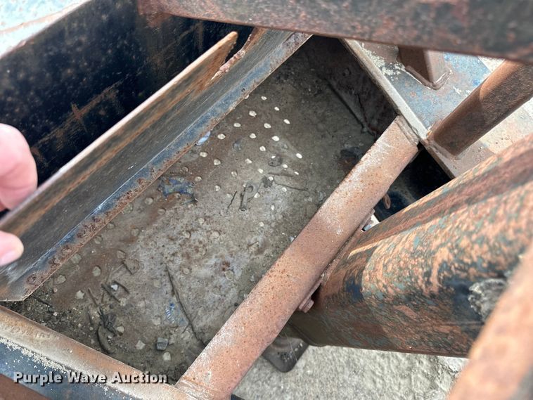 image for item DP8411 2000 Felling FT40 equipment trailer