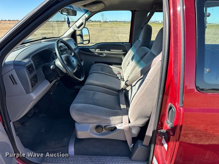 image for item DQ3121 2001 Ford F250 Super Duty SuperCab pickup truck