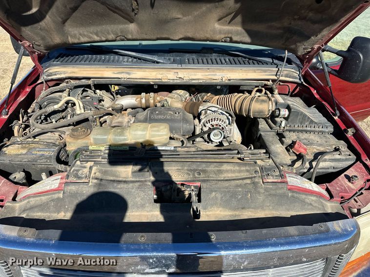 image for item DQ3121 2001 Ford F250 Super Duty SuperCab pickup truck