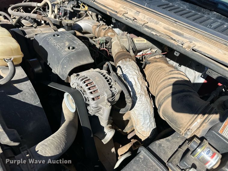 image for item DQ3121 2001 Ford F250 Super Duty SuperCab pickup truck