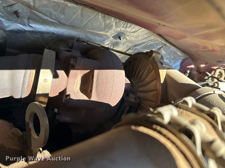 image for item DQ3121 2001 Ford F250 Super Duty SuperCab pickup truck