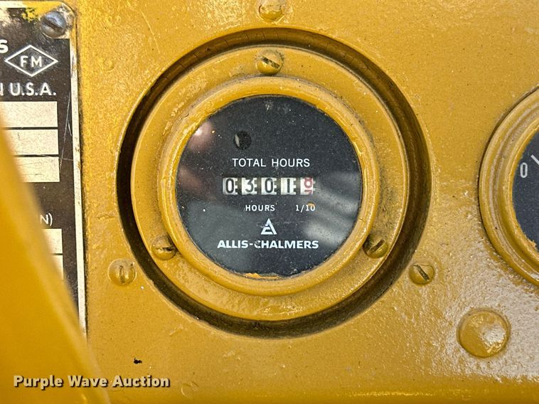 image for item DQ3136 Allis-Chalmers FT20-24 forklift