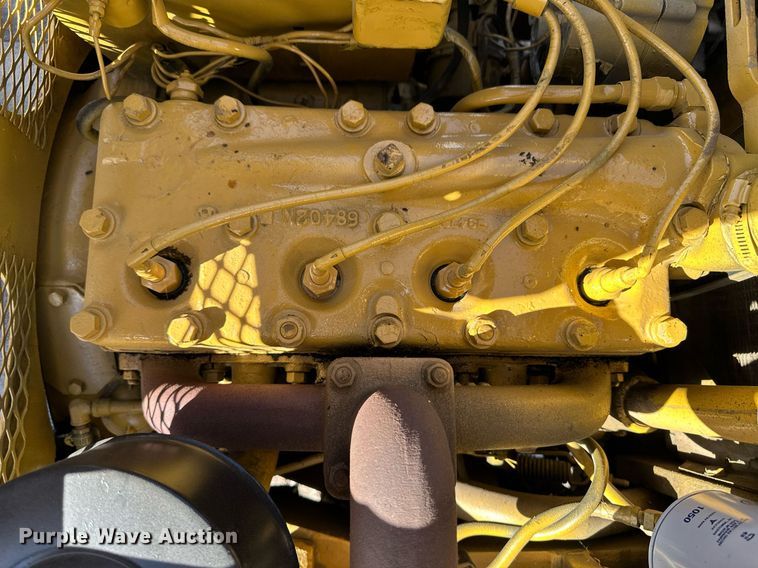 image for item DQ3136 Allis-Chalmers FT20-24 forklift