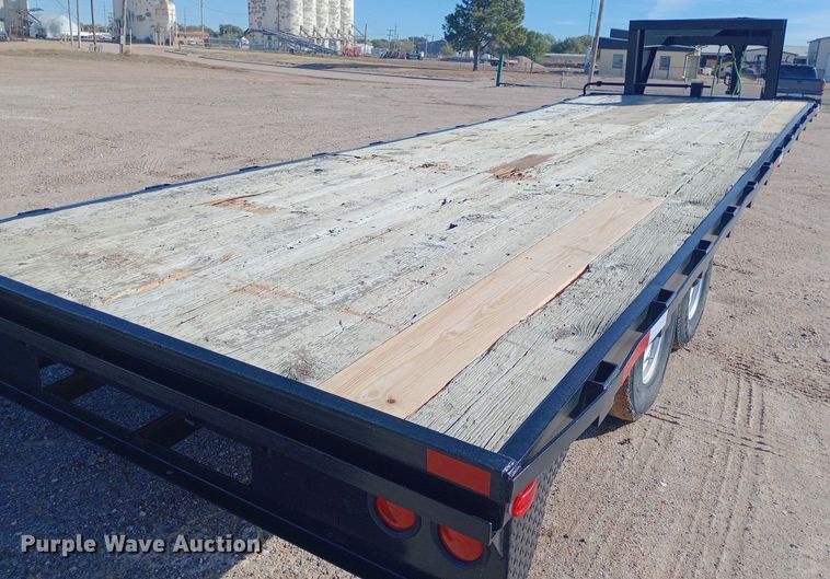 image for item DQ3138 1988 Gold Star equipment trailer