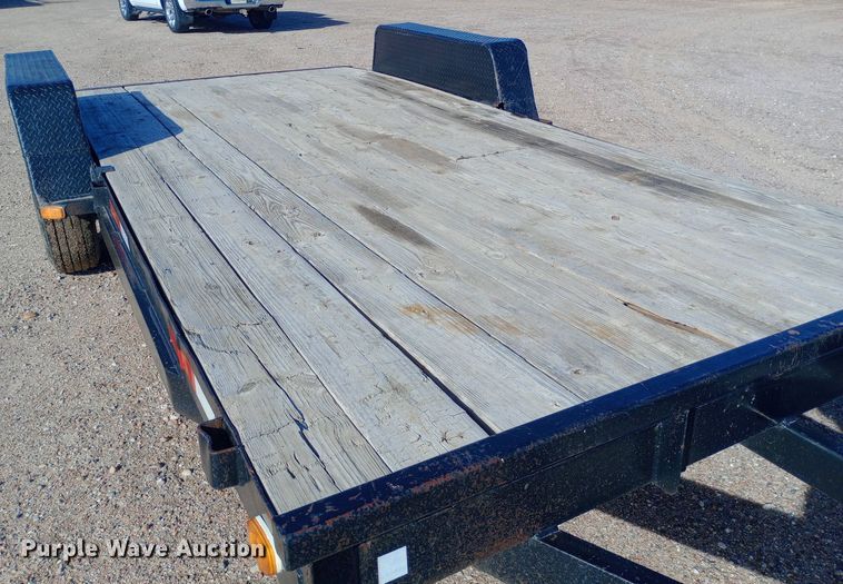 image for item DQ3139 2005 Trailmaster equipment trailer