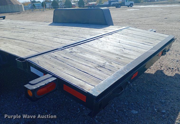 image for item DQ3139 2005 Trailmaster equipment trailer