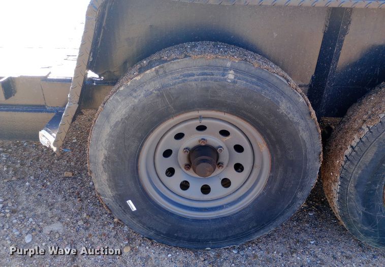 image for item DQ3139 2005 Trailmaster equipment trailer