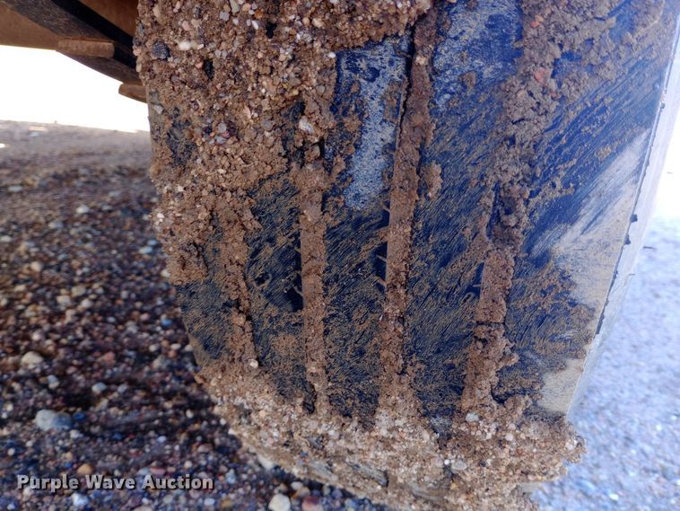 image for item DQ3139 2005 Trailmaster equipment trailer