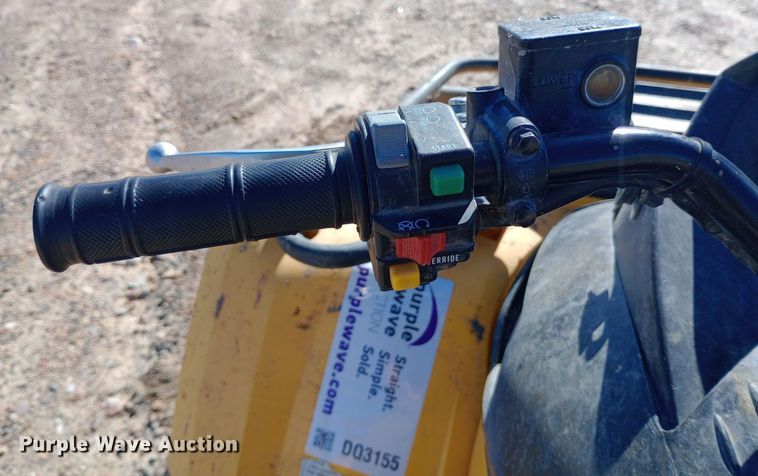 image for item DQ3155 2010 Can-Am ATV