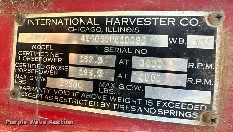 image for item DQ3169 1967 International Loadstar 1600 grain truck