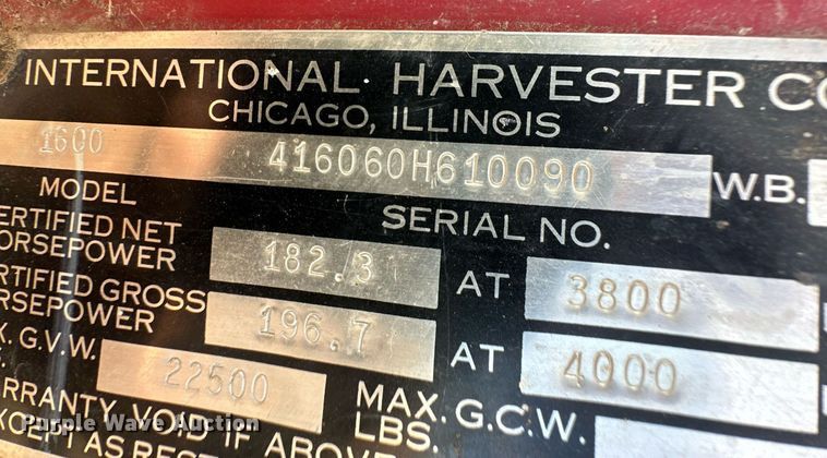 image for item DQ3169 1967 International Loadstar 1600 grain truck