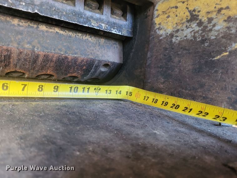 image for item DQ3764 1990 Vermeer 1600A wood chipper