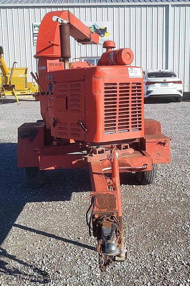 image for item DQ3765 1990 Eeger Beever 290 wood chipper