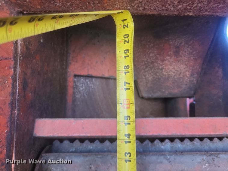 image for item DQ3765 1990 Eeger Beever 290 wood chipper