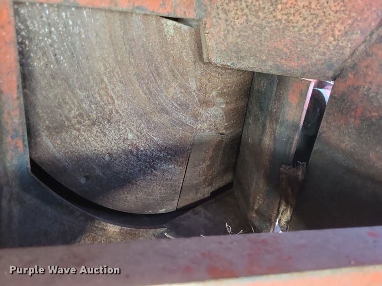 image for item DQ3765 1990 Eeger Beever 290 wood chipper