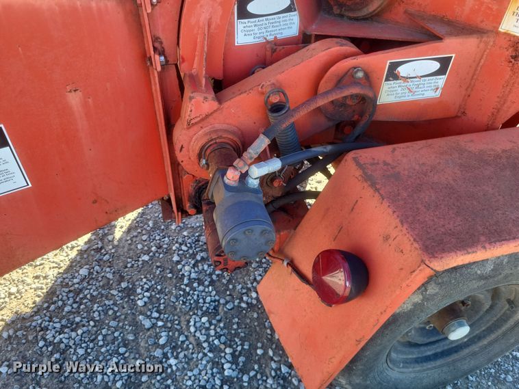 image for item DQ3765 1990 Eeger Beever 290 wood chipper