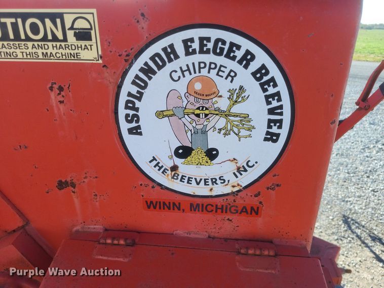 image for item DQ3765 1990 Eeger Beever 290 wood chipper