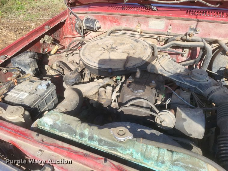 image for item DQ3777 1987 Toyota Tacoma pickup truck