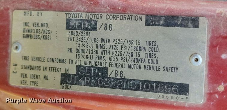 image for item DQ3777 1987 Toyota Tacoma pickup truck