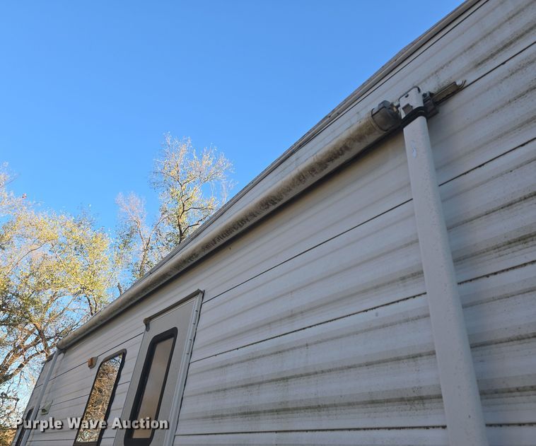 image for item DQ5345 1995 Coachmen 285RK FW camper