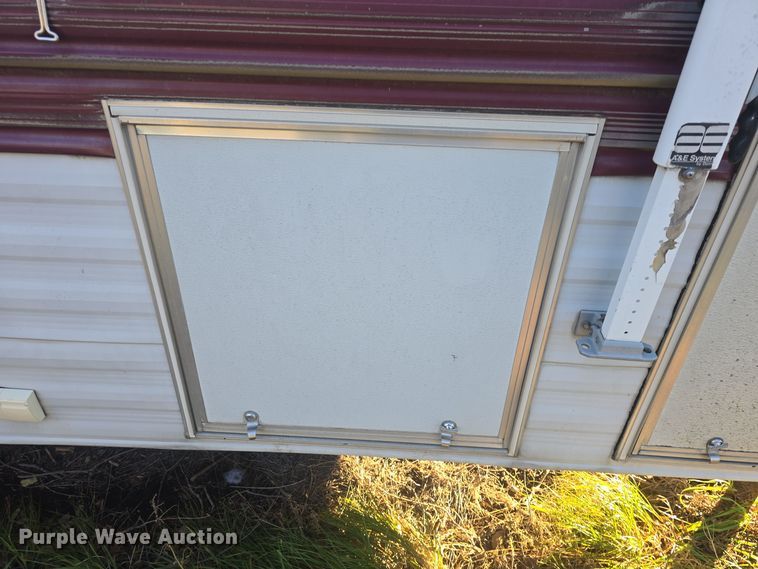 image for item DQ5345 1995 Coachmen 285RK FW camper