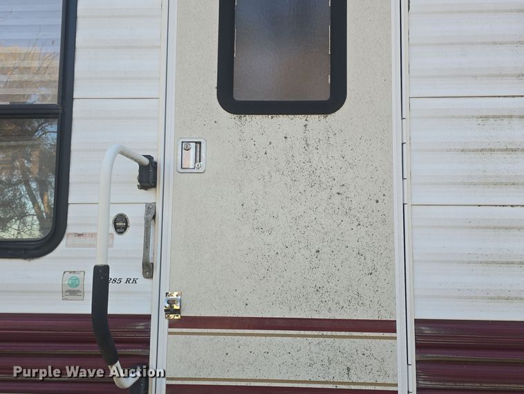 image for item DQ5345 1995 Coachmen 285RK FW camper