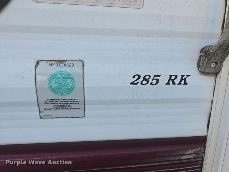 image for item DQ5345 1995 Coachmen 285RK FW camper