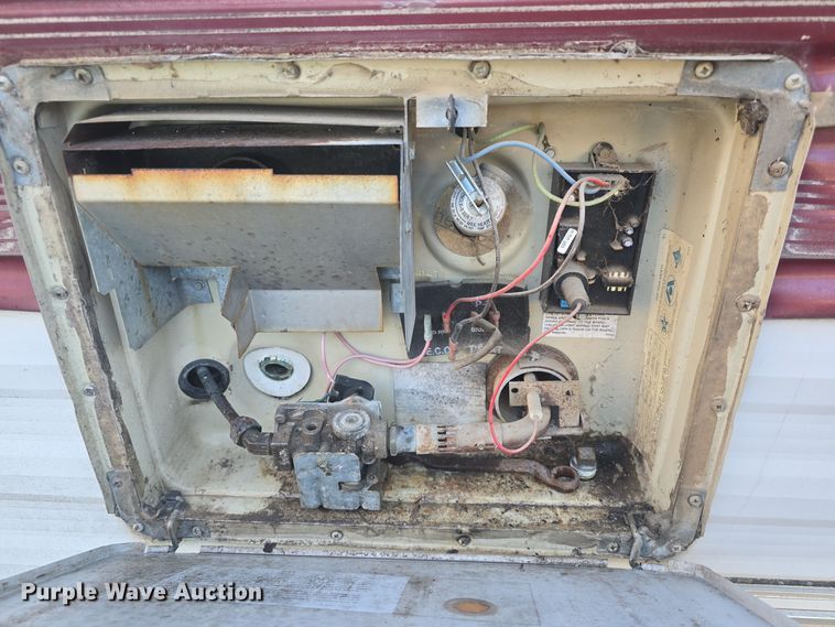 image for item DQ5345 1995 Coachmen 285RK FW camper