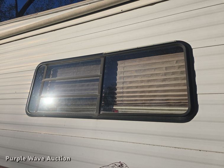 image for item DQ5345 1995 Coachmen 285RK FW camper