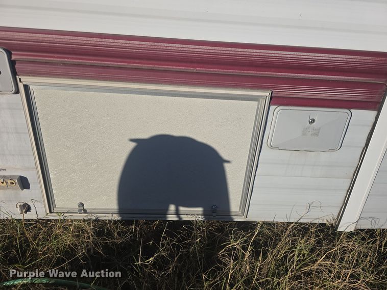 image for item DQ5345 1995 Coachmen 285RK FW camper