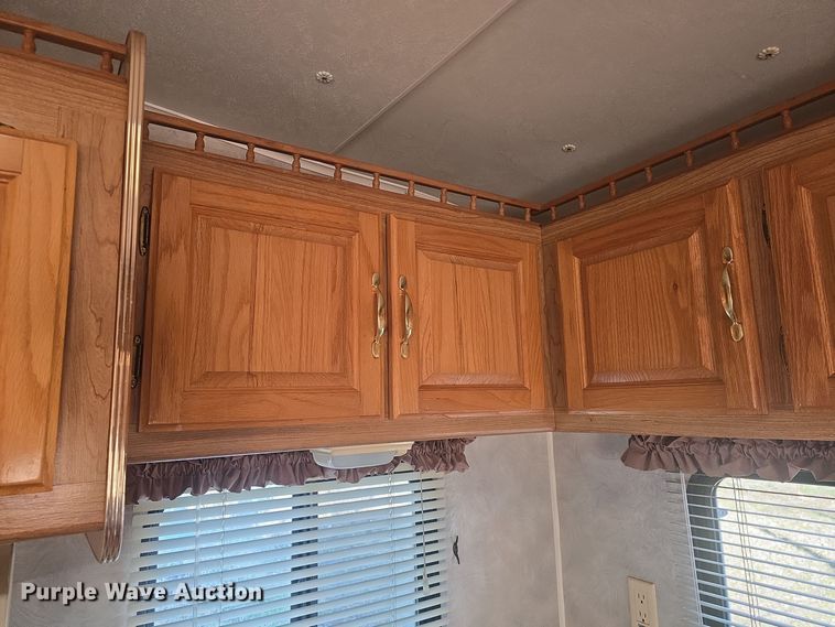 image for item DQ5345 1995 Coachmen 285RK FW camper