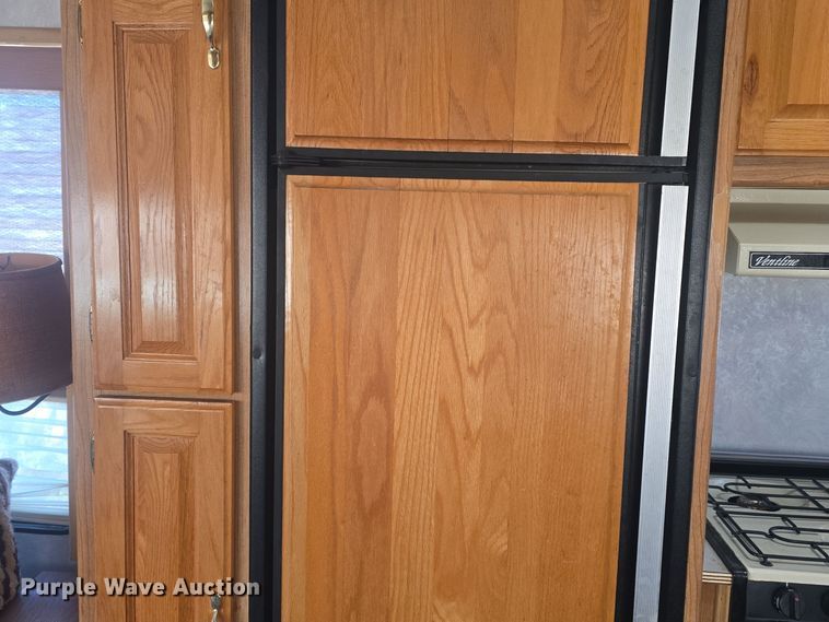 image for item DQ5345 1995 Coachmen 285RK FW camper