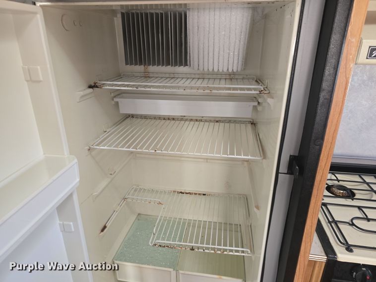 image for item DQ5345 1995 Coachmen 285RK FW camper