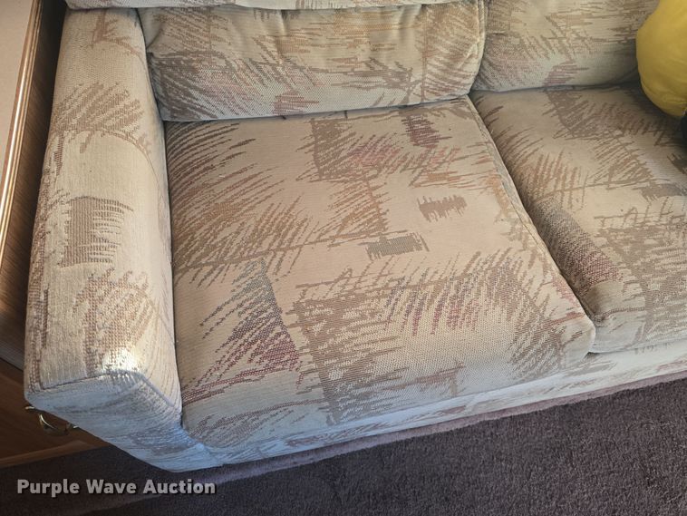 image for item DQ5345 1995 Coachmen 285RK FW camper