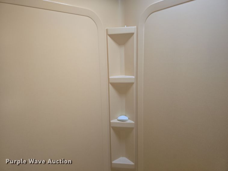 image for item DQ5345 1995 Coachmen 285RK FW camper