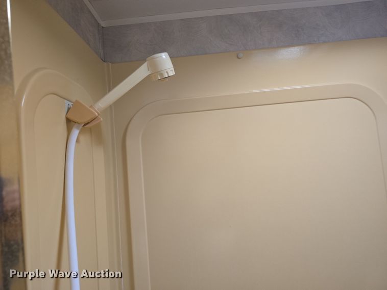 image for item DQ5345 1995 Coachmen 285RK FW camper