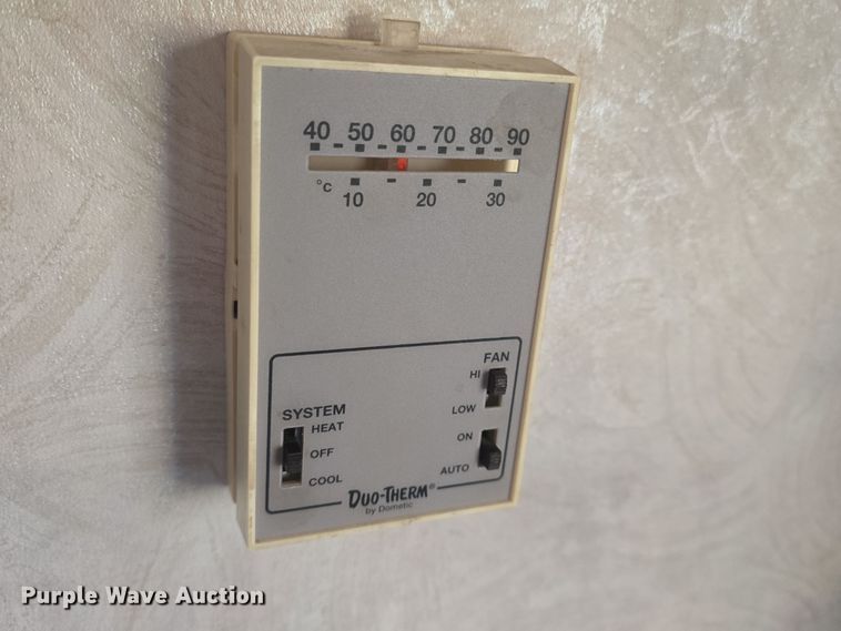 image for item DQ5345 1995 Coachmen 285RK FW camper