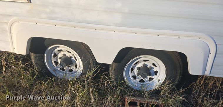 image for item DQ5345 1995 Coachmen 285RK FW camper