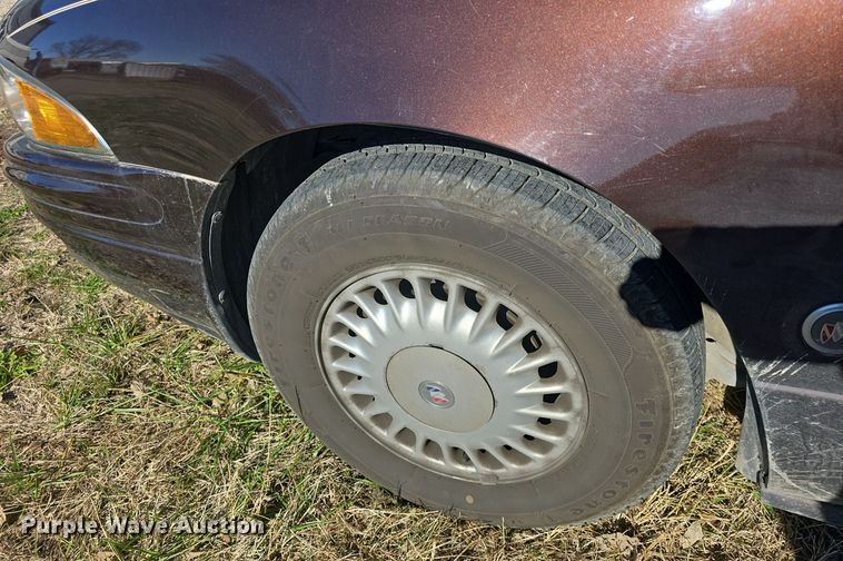 image for item DQ5349 2001 Buick LeSabre Custom 