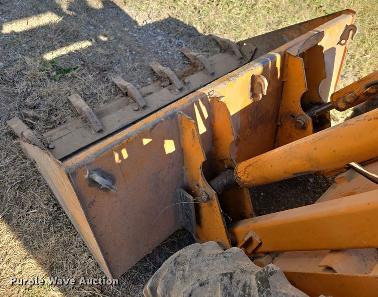 image for item DQ5350 1979 Case 1816B skid steer loader