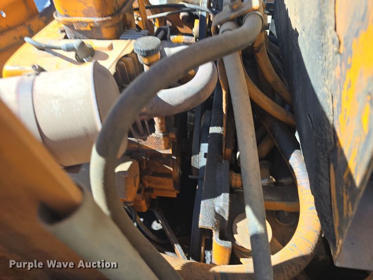 image for item DQ5350 1979 Case 1816B skid steer loader