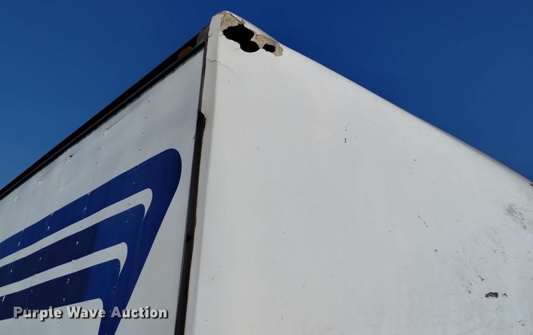 image for item DQ6177 2018 Chevrolet Silverado 3500HD box truck