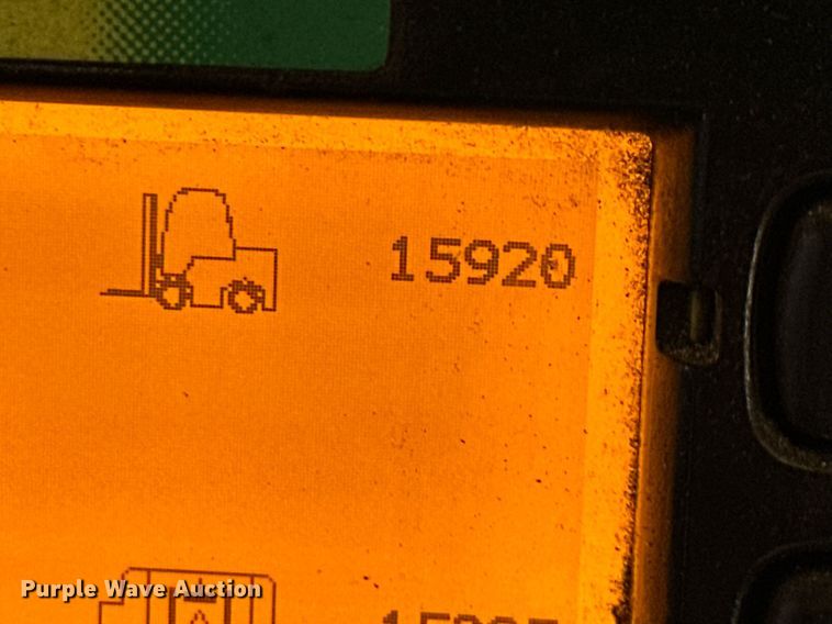 image for item DS3147 Yale forklift