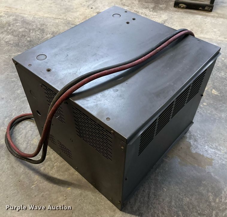 image for item DS3147 Yale forklift