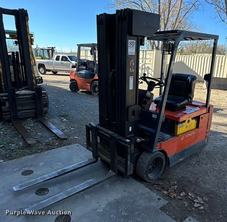 image for item DS3148 Toyota 5FBE18 forklift