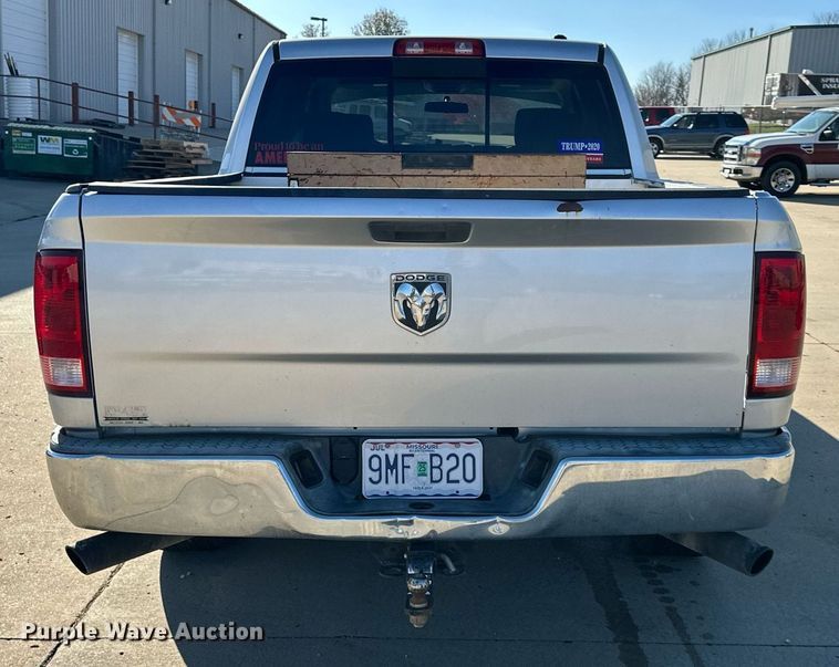 image for item DS3195 2009 Dodge Ram 1500 Crew Cab pickup truck