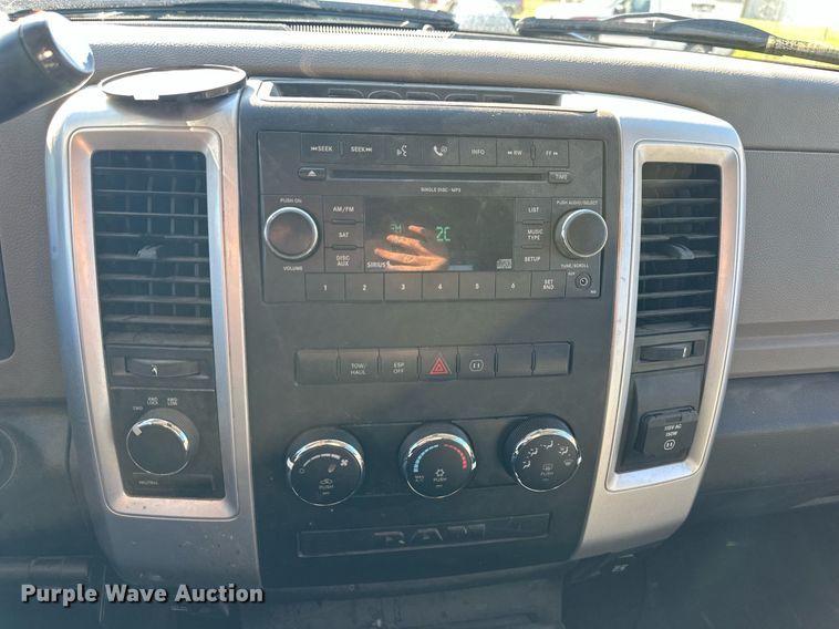 image for item DS3195 2009 Dodge Ram 1500 Crew Cab pickup truck